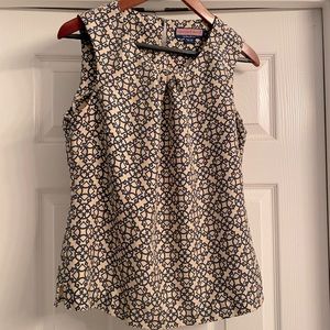 Vineyard Vines sleeveless top